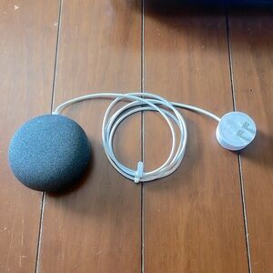 Google Home Speaker